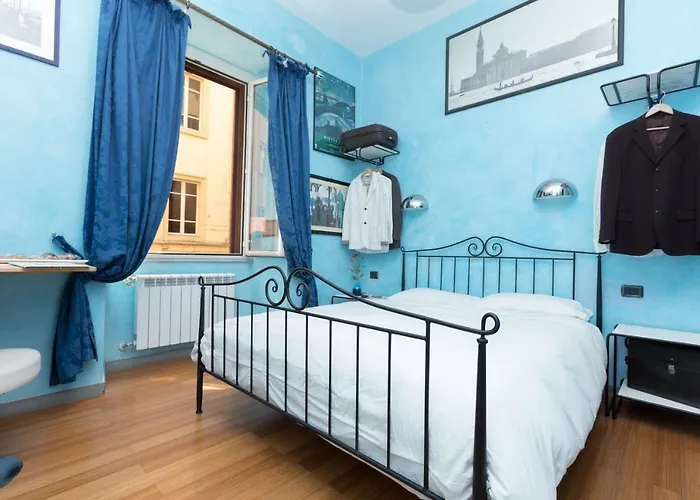 Bed & Breakfast Domusamor Colosseo Rome