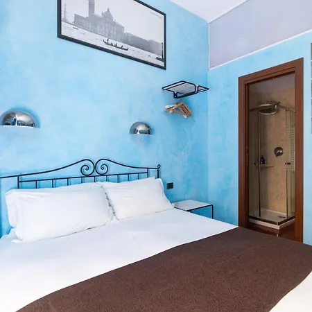 Bed & Breakfast Domusamor Colosseo Rom