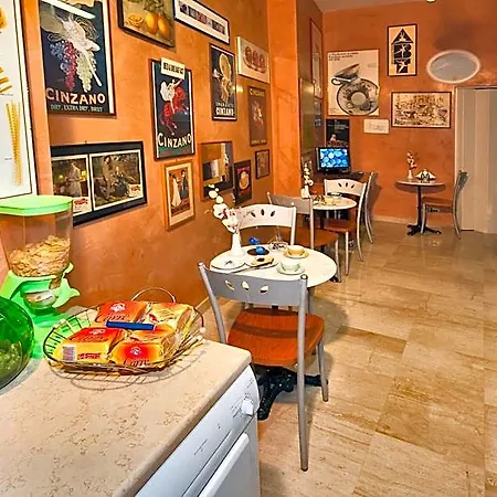 Bed & Breakfast Domusamor Colosseo