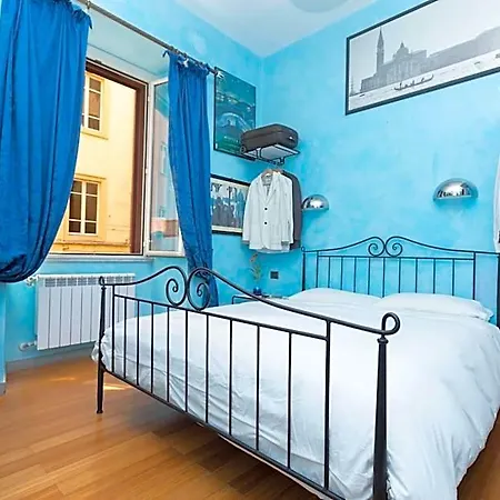 Domusamor Colosseo Bed & Breakfast Rome