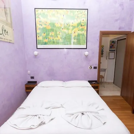 Frühstückspension Domusamor Colosseo