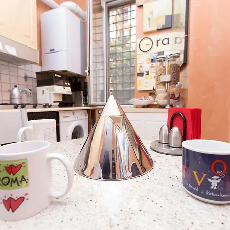 Domusamor Colosseo Rom